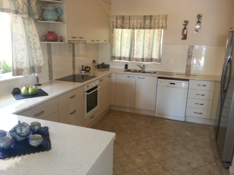 30 Mclaughlin Drive, Eimeo QLD 4740