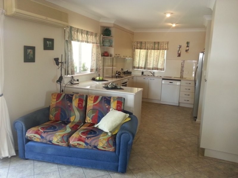 30 Mclaughlin Drive, Eimeo QLD 4740