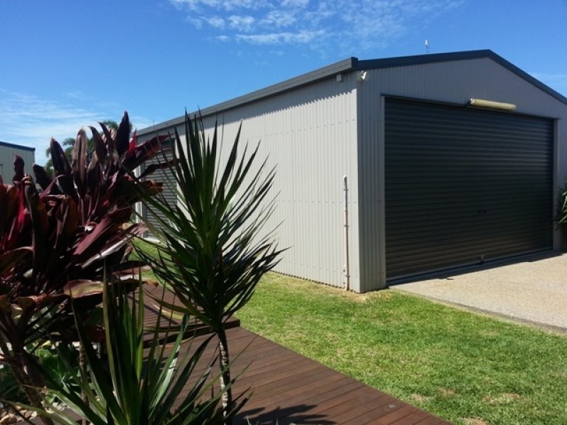 1 Hocking Crescent, Marian QLD 4753