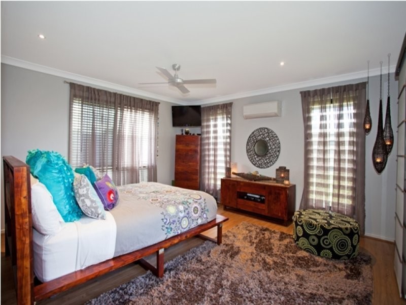 1 Hocking Crescent, Marian QLD 4753