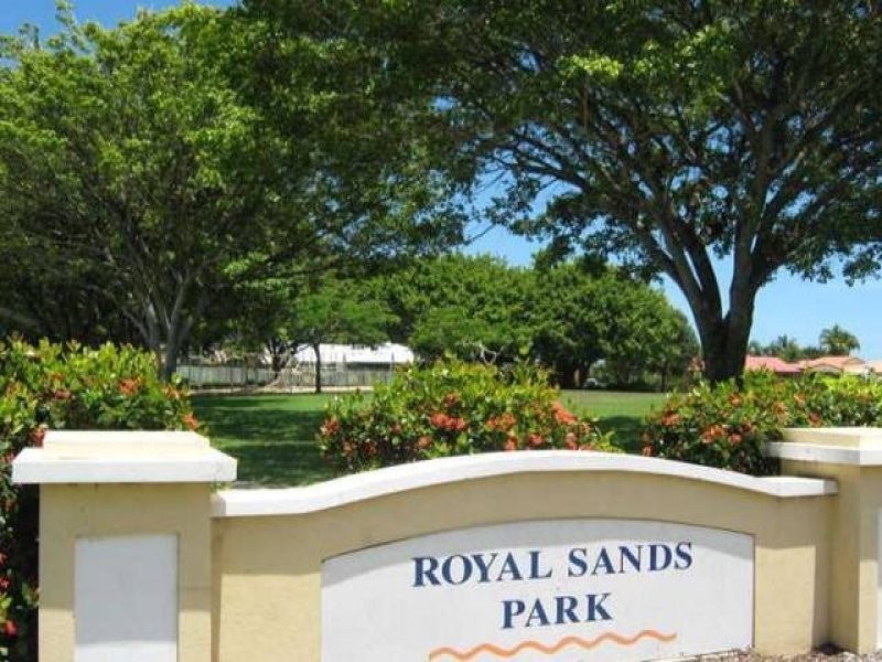 59 Royal Sands Blv, Bucasia QLD 4750