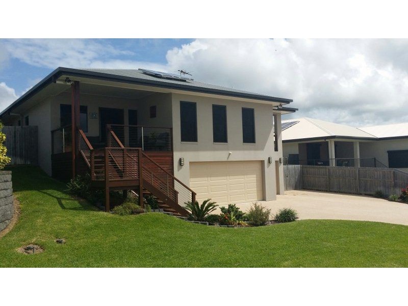 21 Douglas Crescent, Rural View QLD 4740