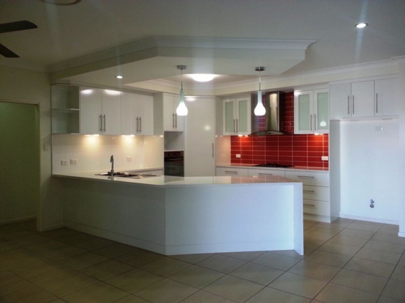 21 Douglas Crescent, Rural View QLD 4740
