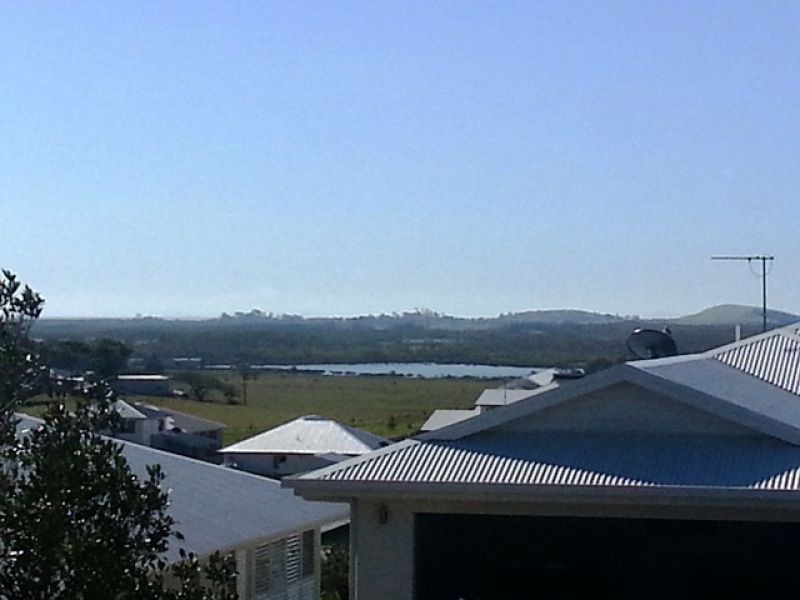 21 Douglas Crescent, Rural View QLD 4740