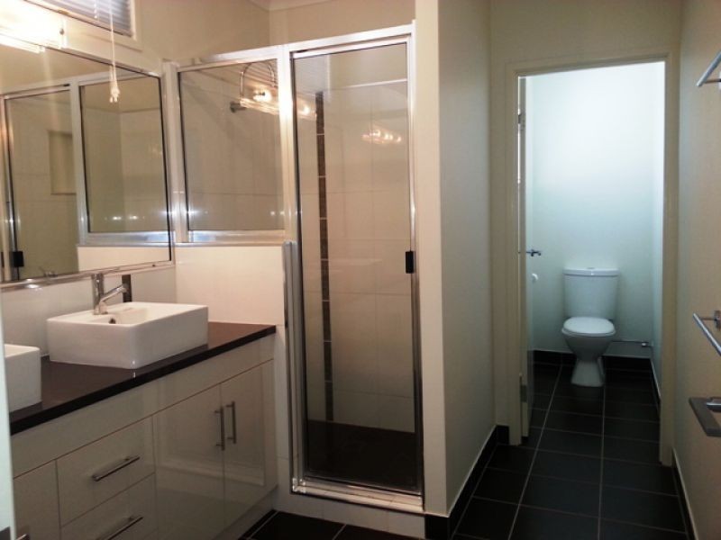 21 Douglas Crescent, Rural View QLD 4740