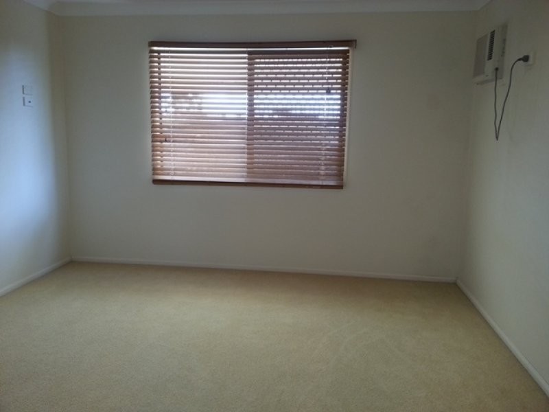 10 Seacove Court, Eimeo QLD 4740