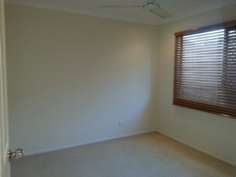 10 Seacove Court, Eimeo QLD 4740