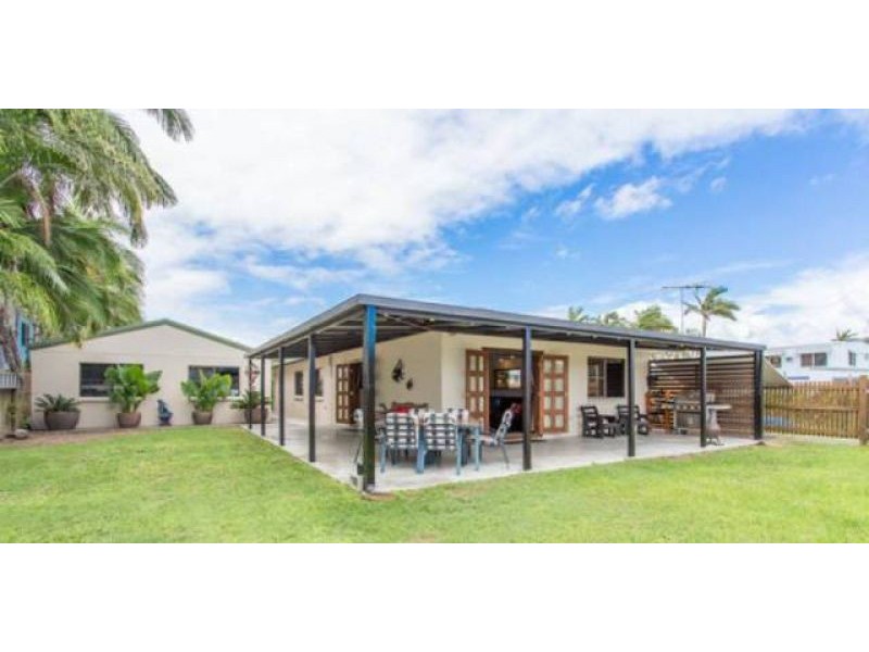 11 Hartog Street, Andergrove QLD 4740