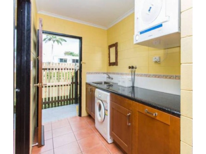 11 Hartog Street, Andergrove QLD 4740