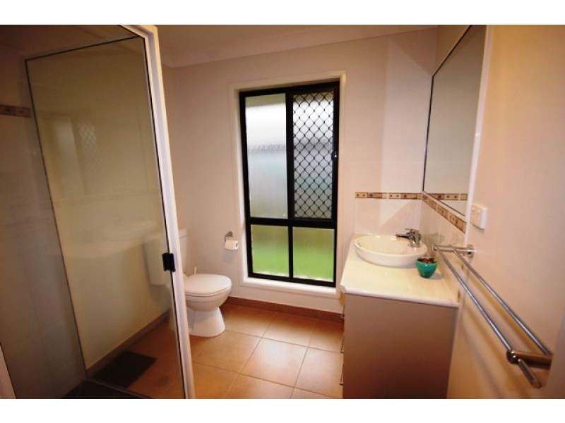 34 Dolphin Drive, Bucasia QLD 4750