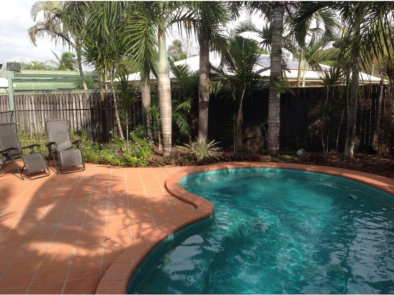 25 Van Eldik Avenue, Andergrove QLD 4740