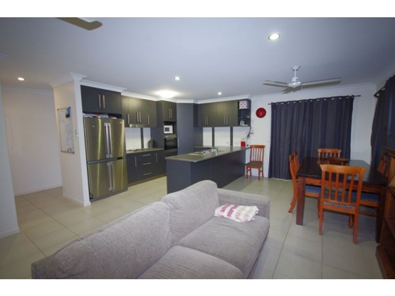 11 College Court, North Mackay QLD 4740