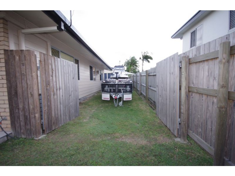 21 Maguire Street, Andergrove QLD 4740