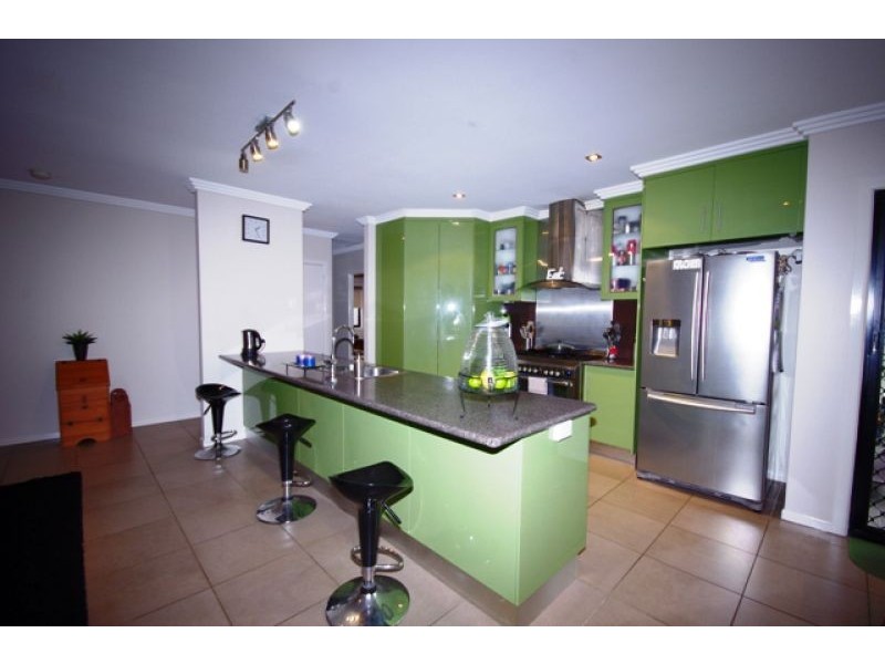23 Michelle Crescent, Bucasia QLD 4750