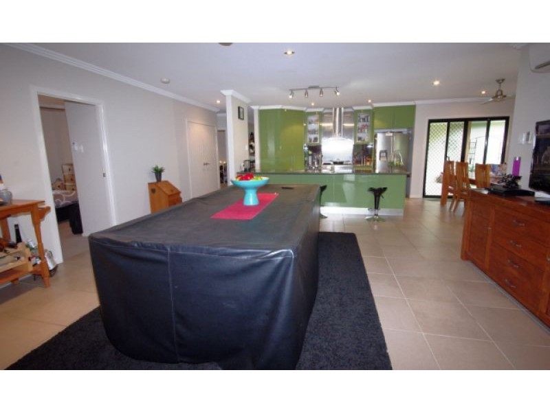 23 Michelle Crescent, Bucasia QLD 4750