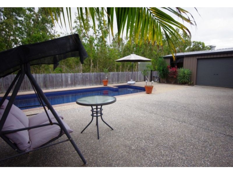 23 Michelle Crescent, Bucasia QLD 4750