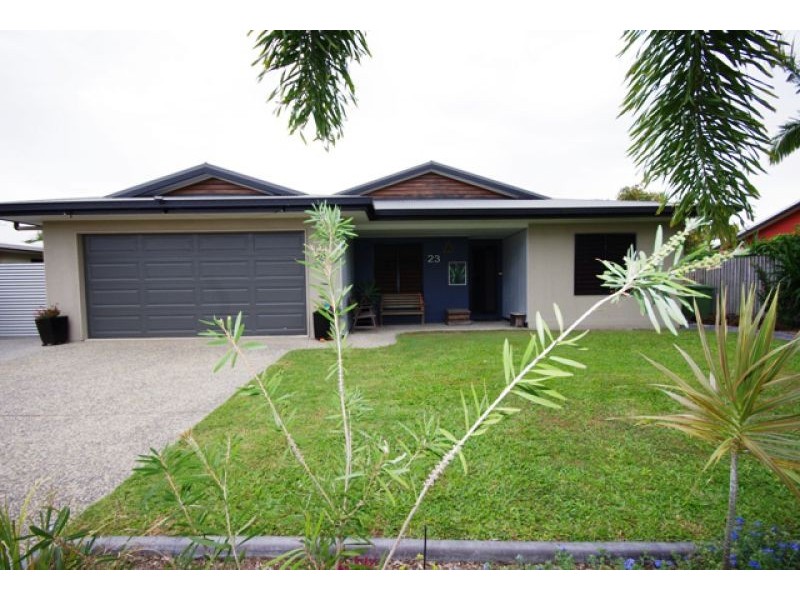 23 Michelle Crescent, Bucasia QLD 4750