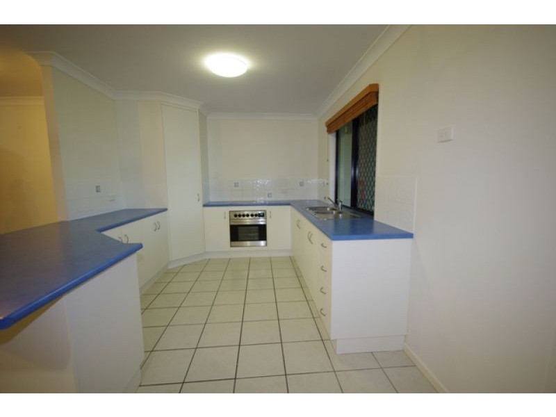 26 Avalon Drive, Rural View QLD 4740
