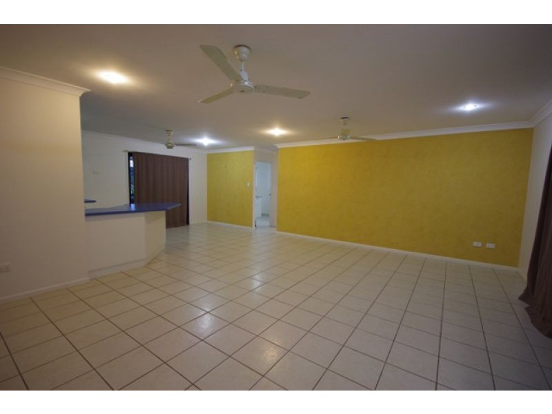 26 Avalon Drive, Rural View QLD 4740