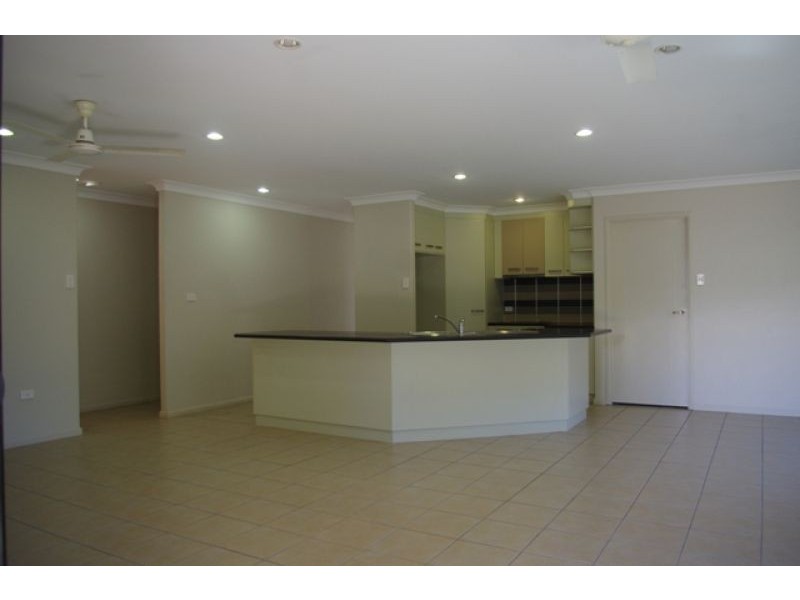 5 Lance Street, Bucasia QLD 4750