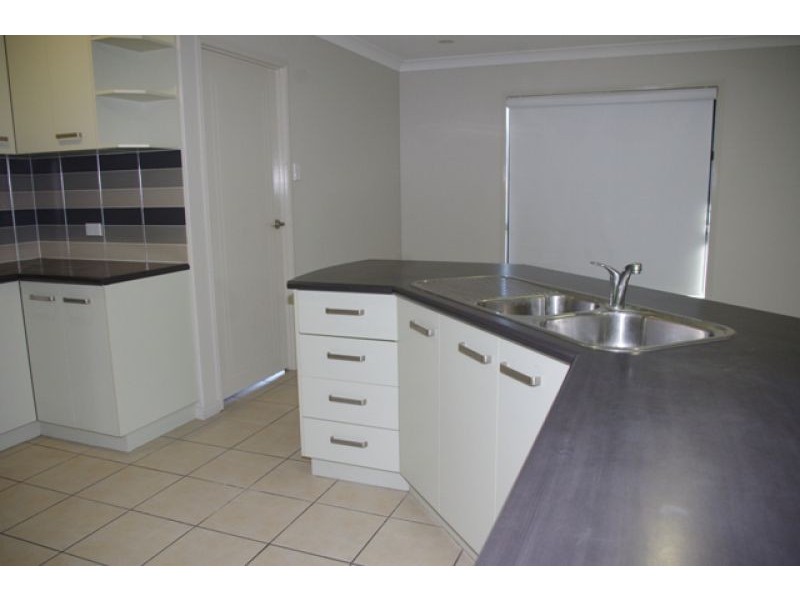 5 Lance Street, Bucasia QLD 4750