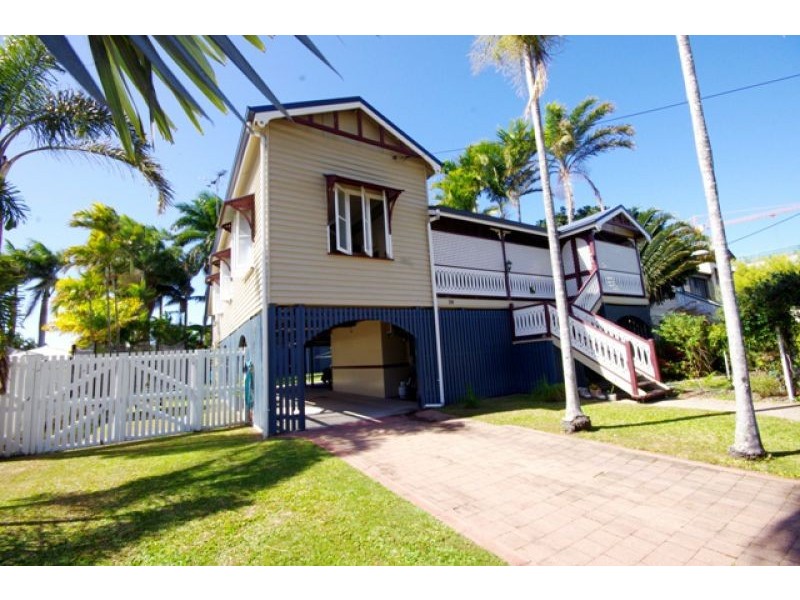 39 Carlyle Street, Mackay QLD 4740