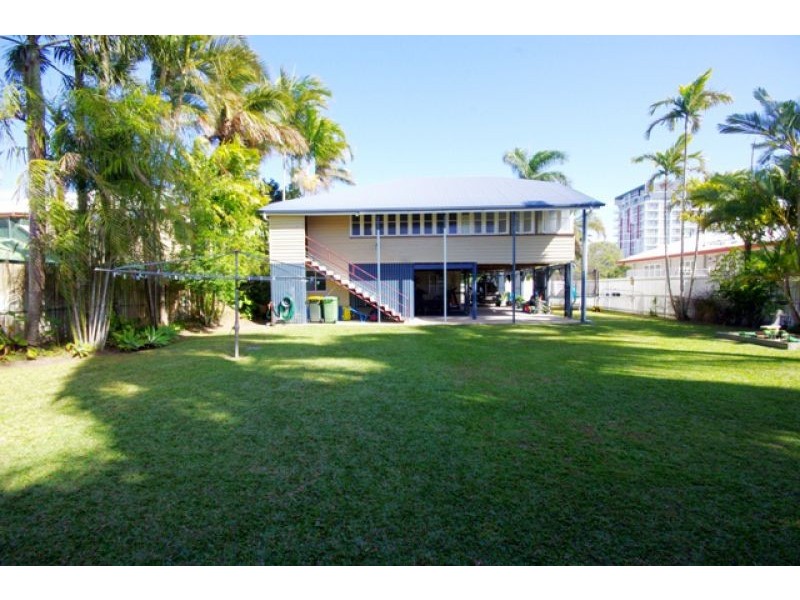39 Carlyle Street, Mackay QLD 4740