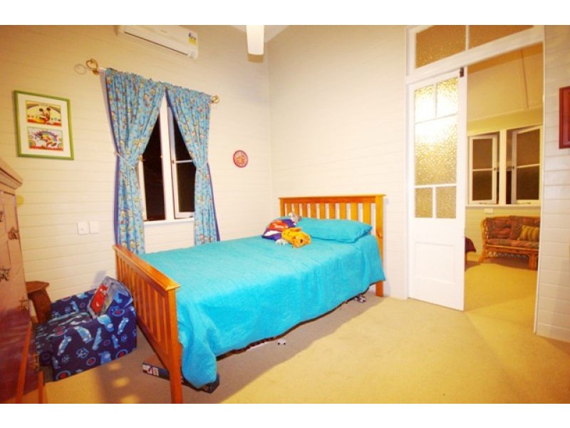 39 Carlyle Street, Mackay QLD 4740