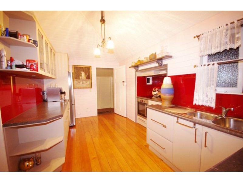 39 Carlyle Street, Mackay QLD 4740