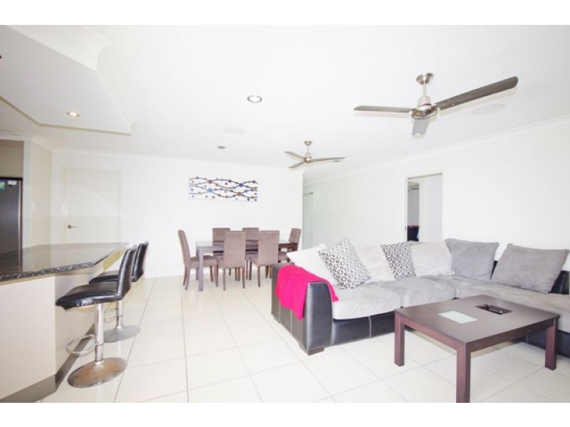 84 Dianella Drive, Glenella QLD 4740