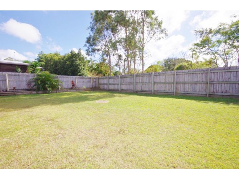 84 Dianella Drive, Glenella QLD 4740