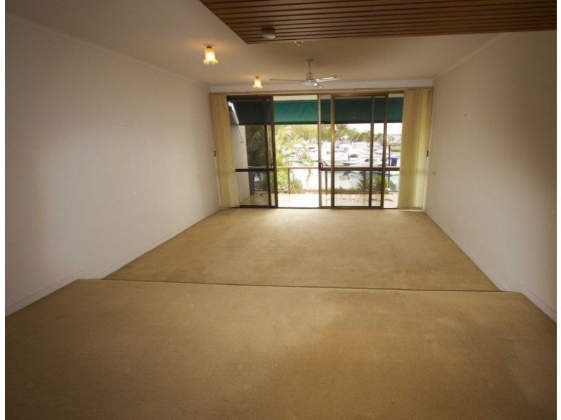 Sandstone Point QLD 4511