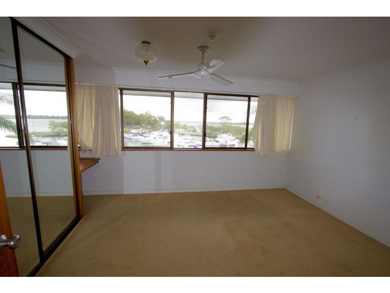 Sandstone Point QLD 4511