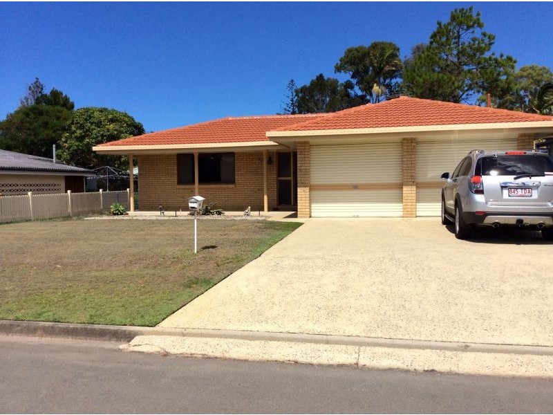 8 Paradise Parade, Bongaree QLD 4507