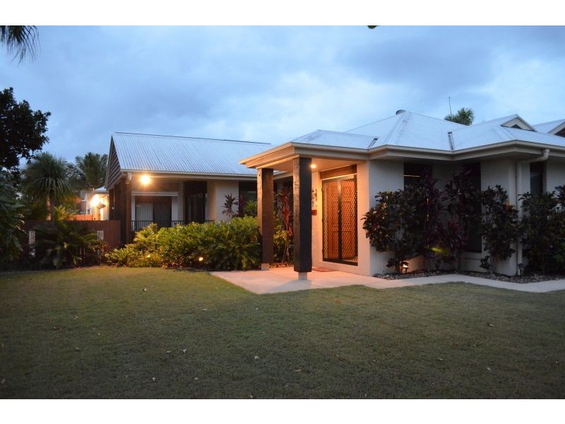 1 Swordfish Place, Banksia Beach QLD 4507