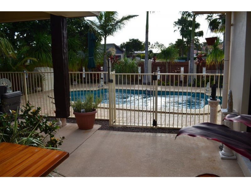 1 Swordfish Place, Banksia Beach QLD 4507