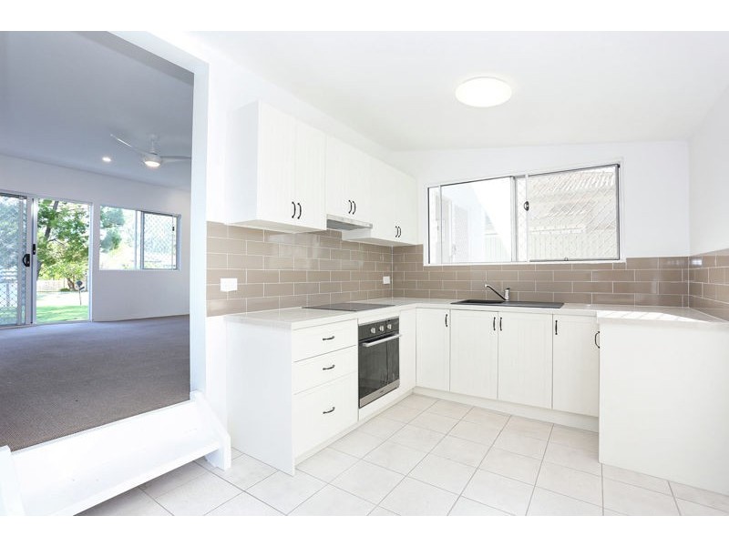 15 Winnett Street, Woorim QLD 4507