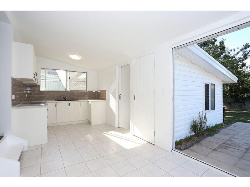 15 Winnett Street, Woorim QLD 4507