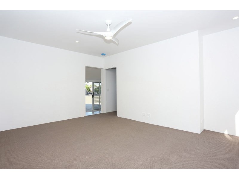 15 Winnett Street, Woorim QLD 4507