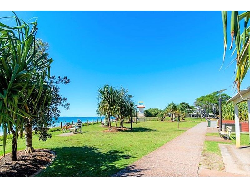 15 Winnett Street, Woorim QLD 4507