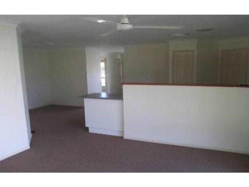 Sandstone Point QLD 4511