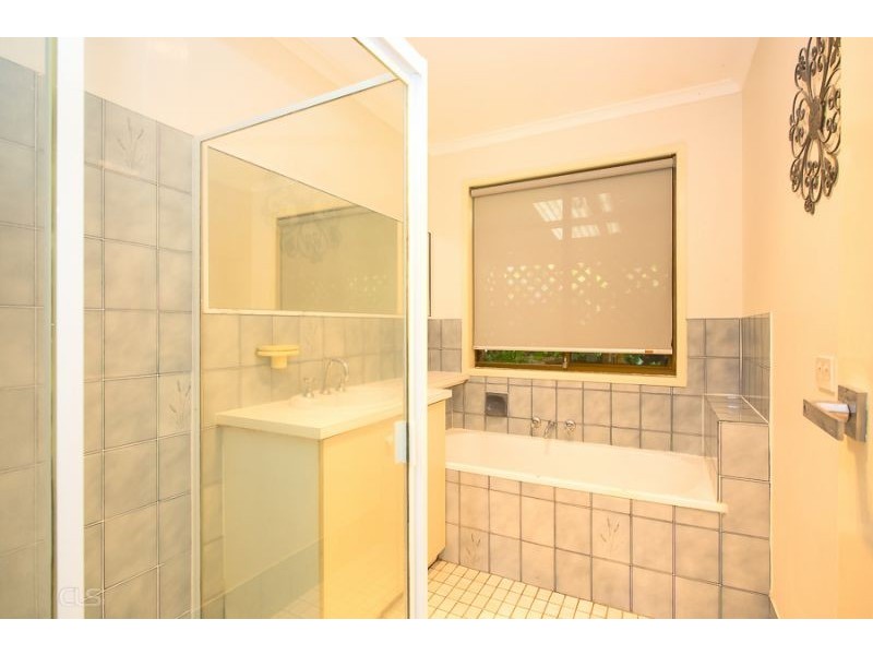 22 Cassia Avenue, Banksia Beach QLD 4507