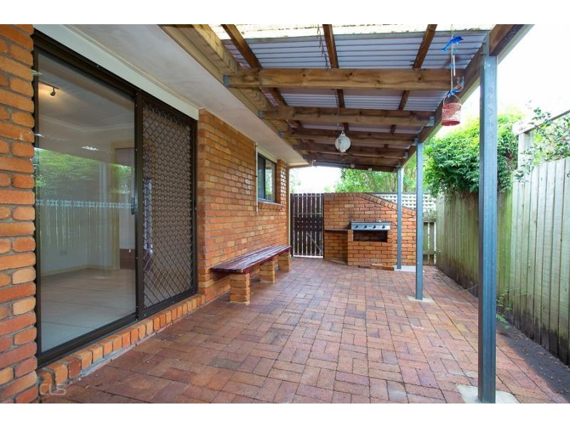 22 Cassia Avenue, Banksia Beach QLD 4507