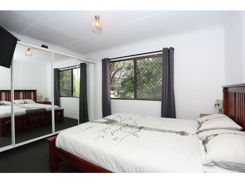 1379 Bribie Island Rd, Ningi QLD 4511