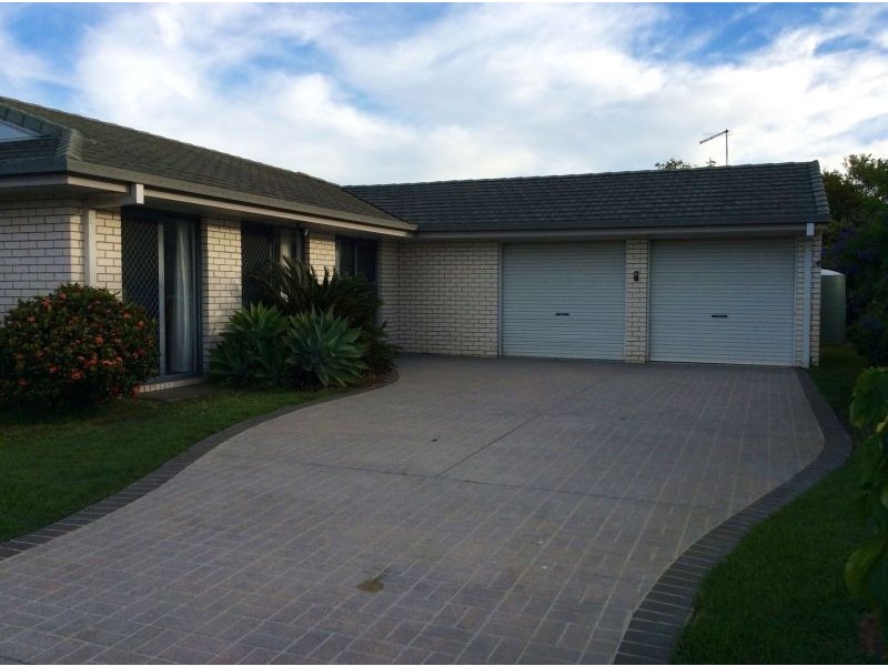 6 Burrawong Ave, Bongaree QLD 4507