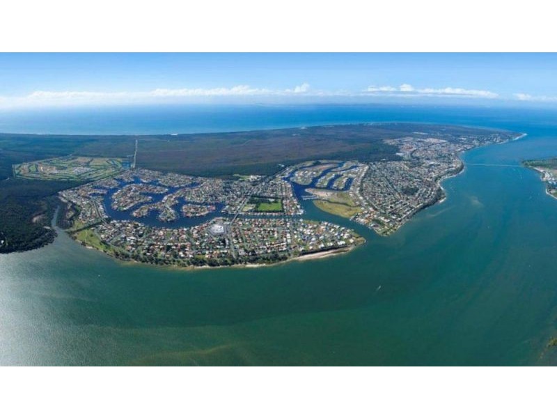 25 Marina Bvd, Banksia Beach QLD 4507