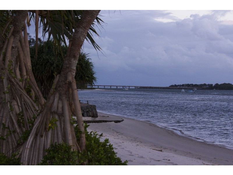 25 Marina Bvd, Banksia Beach QLD 4507