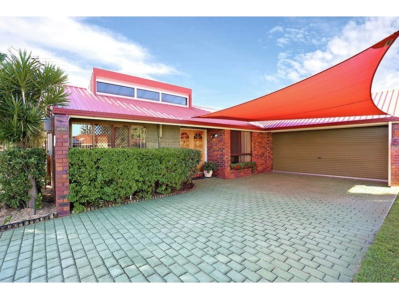 9 Iris Ct, Bongaree QLD 4507