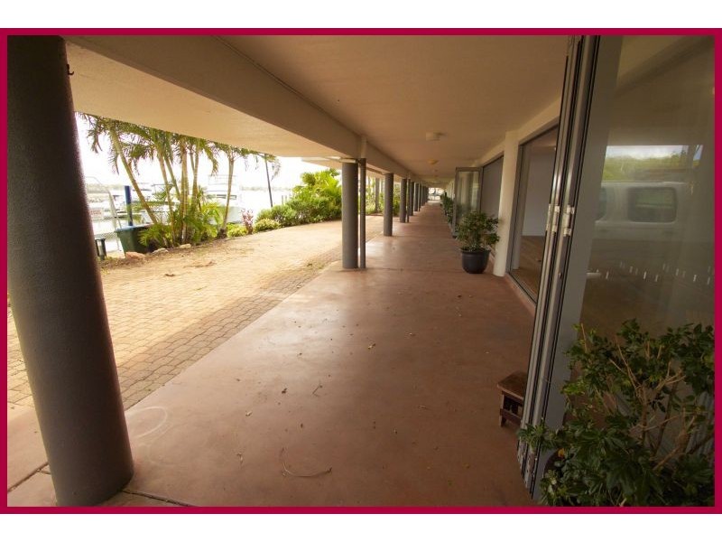 Sandstone Point QLD 4511