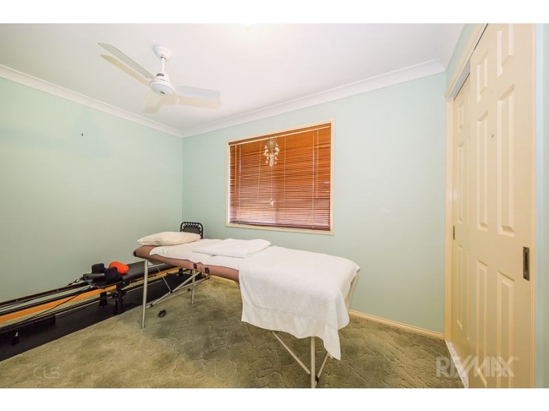 70 Protea Dr, Bongaree QLD 4507